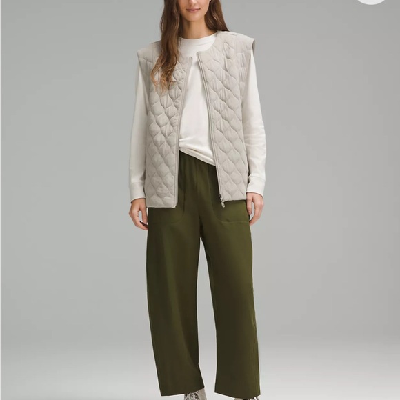 Lululemon Barrel-Leg Pant, size 10 - Picture 2 of 6